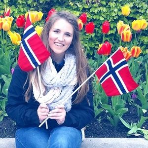 Meet your Posher, Leighanna